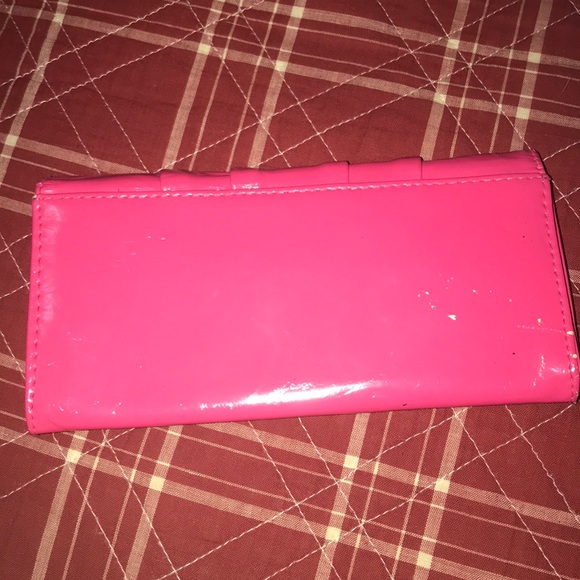 🌻Avenue Bright pink clutch wallet - Picture 3 of 5